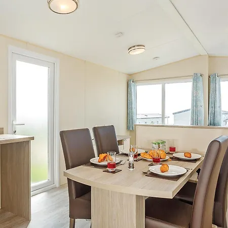Sandymouth Holiday Resort *